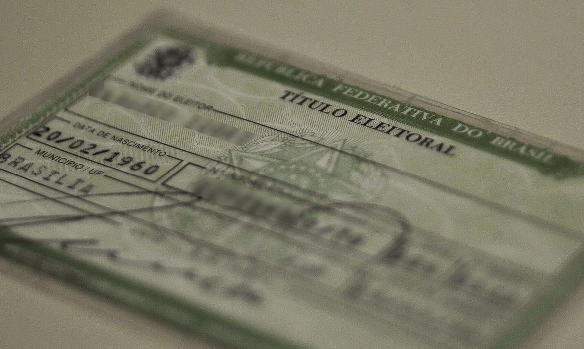 Prazo para tirar ou regularizar título de eleitor termina nesta quarta (6)