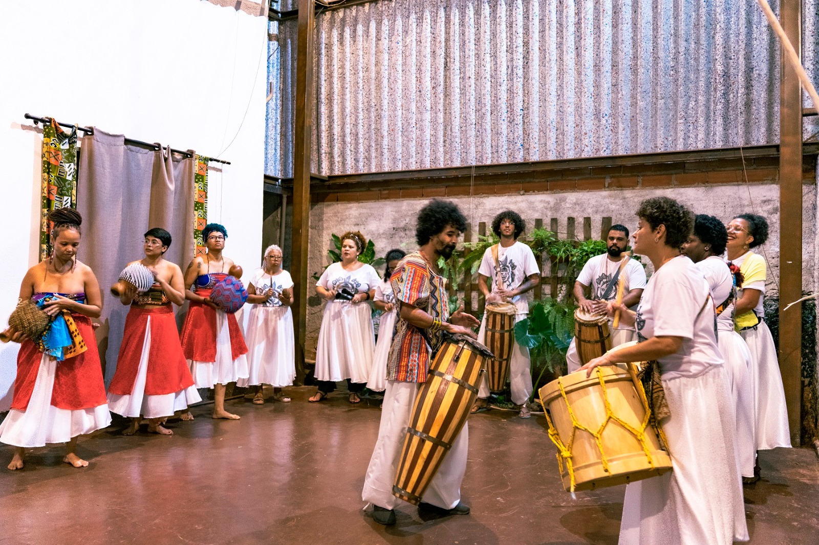 Primeiro bloco de percussão afro de Goiânia sai às ruas no pré-carnaval