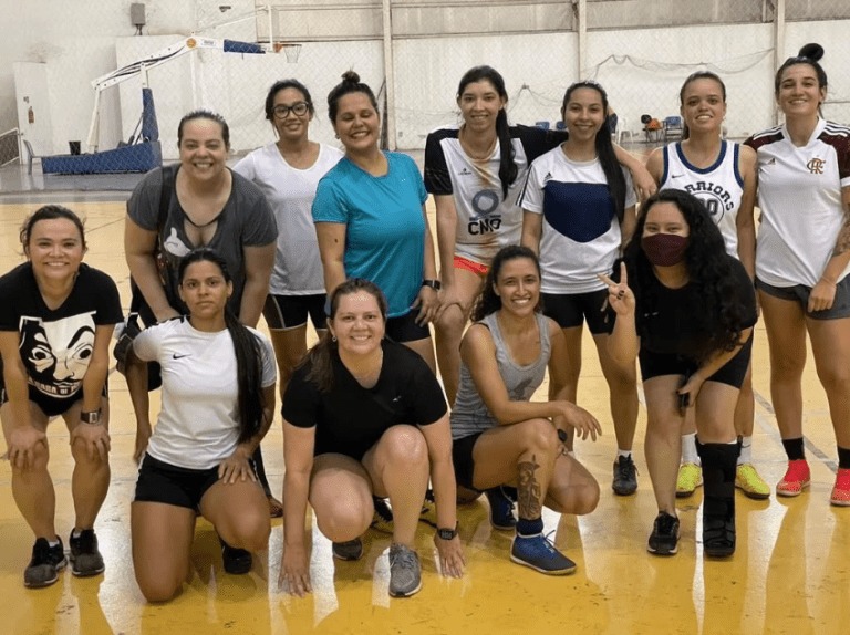 Projeto da UEG abre oportunidade para mulheres no futsal