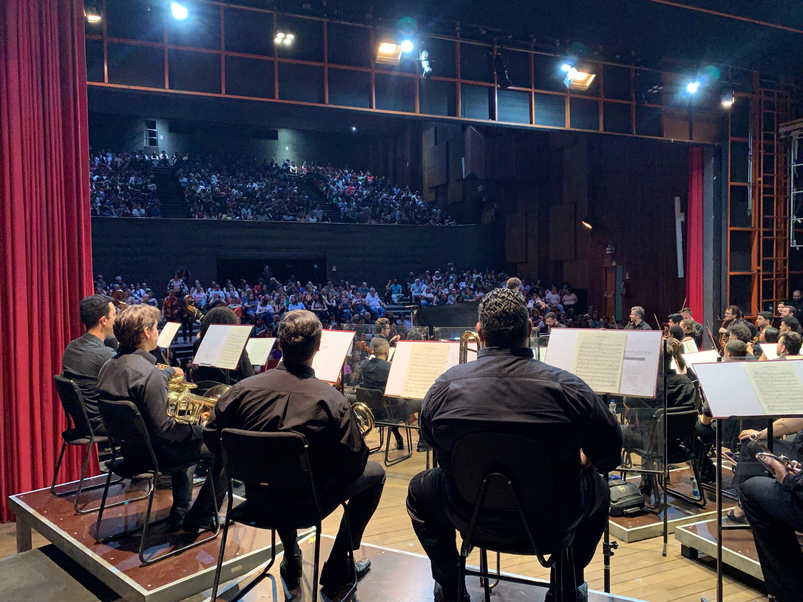 Teatro Goiânia recebe Orquestra Filarmônica de Goiás nesta quinta-feira