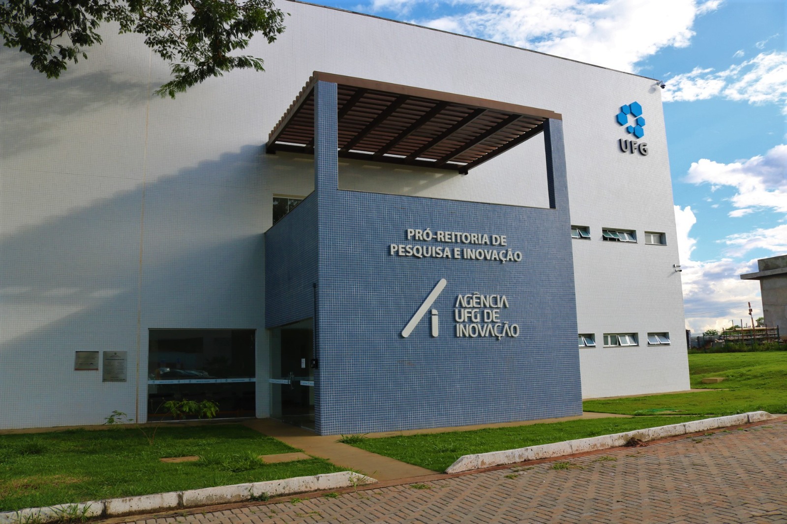 Parque Tecnológico da UFG abre vagas para profissionais de apoio administrativo