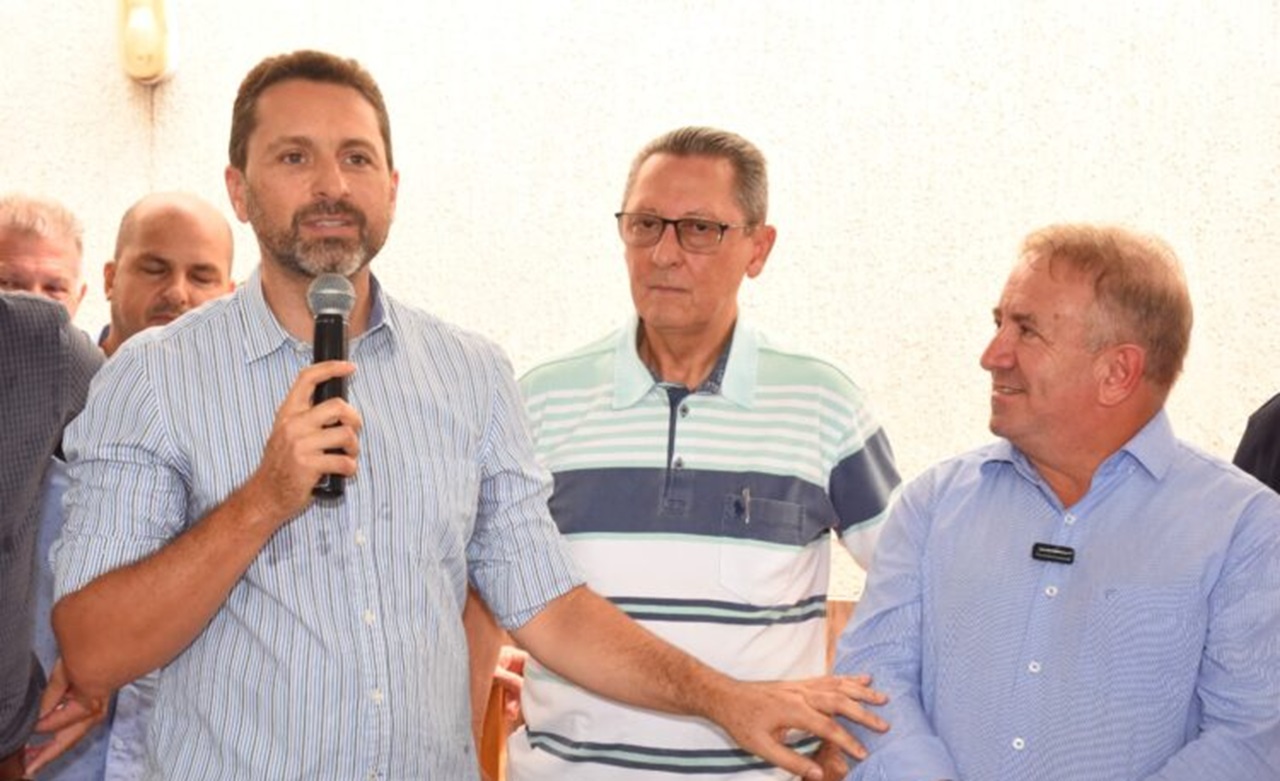 Leandro Vilela declara apoio a reeleição de Vilmar Mariano, em Aparecida