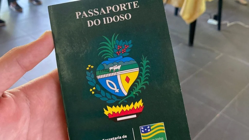 Idosos de Goiás aproveitam viagens intermunicipais gratuitas com o Passaporte da Pessoa Idosa. Foto: Divulgação/ Governo de Goiás