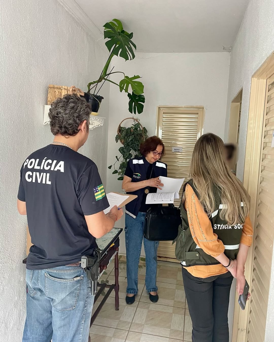 Polícia Civil e órgãos municipais fiscalizam instituições de acolhimento para idosos em Goiânia