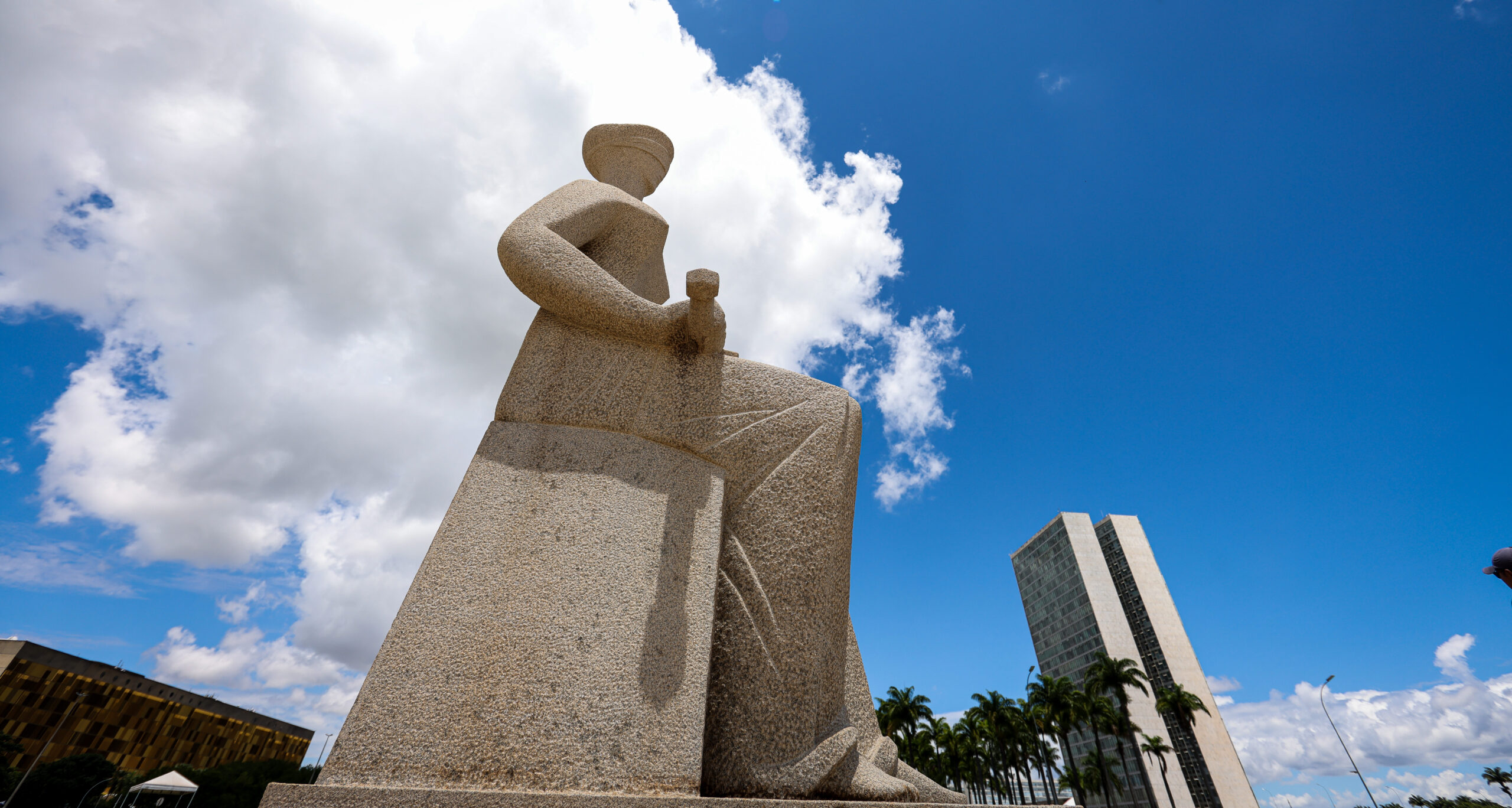 STF dá prazo para Congresso detalhar procedimento de autoria de emendas ao Orçamento