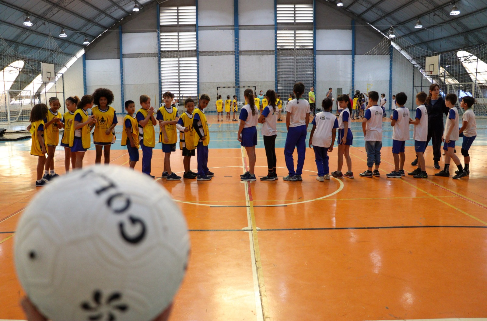 Festival de Queimada mobiliza mais de 900 estudantes da rede municipal em Goiânia