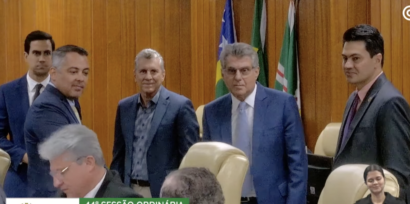 Romero Jucá é recebido por vereadores na Câmara de Goiânia e reforça a valorização do municipalismo no Brasil