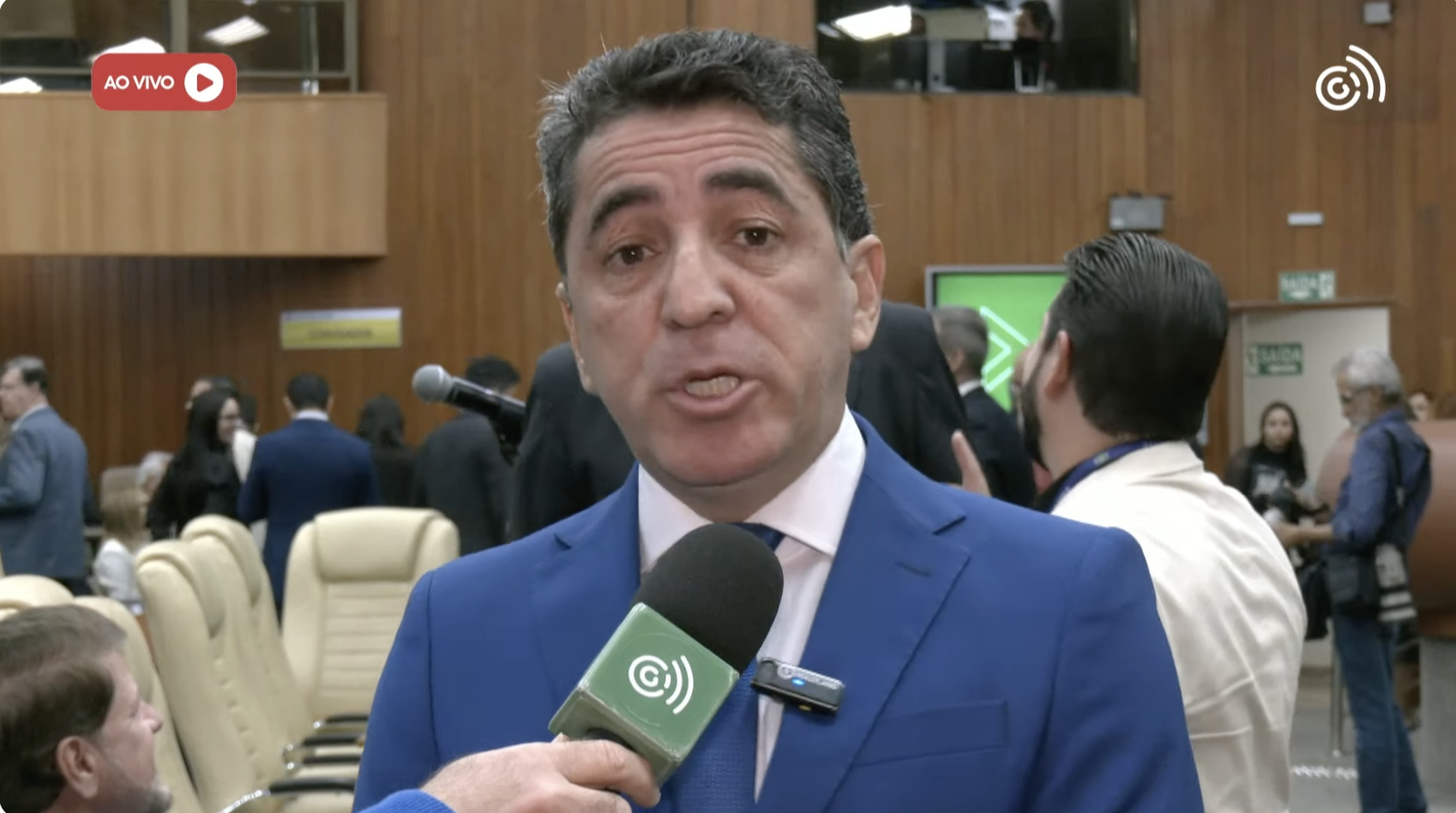 Cabo Senna, presidente da Comissão Mista, fala à TV Câmara antes da prestação de contas de Sandro Mabel: “Não há calamidade”.
