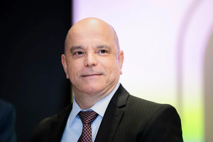 Crispim completa 100 dias na presidência do TJ-GO