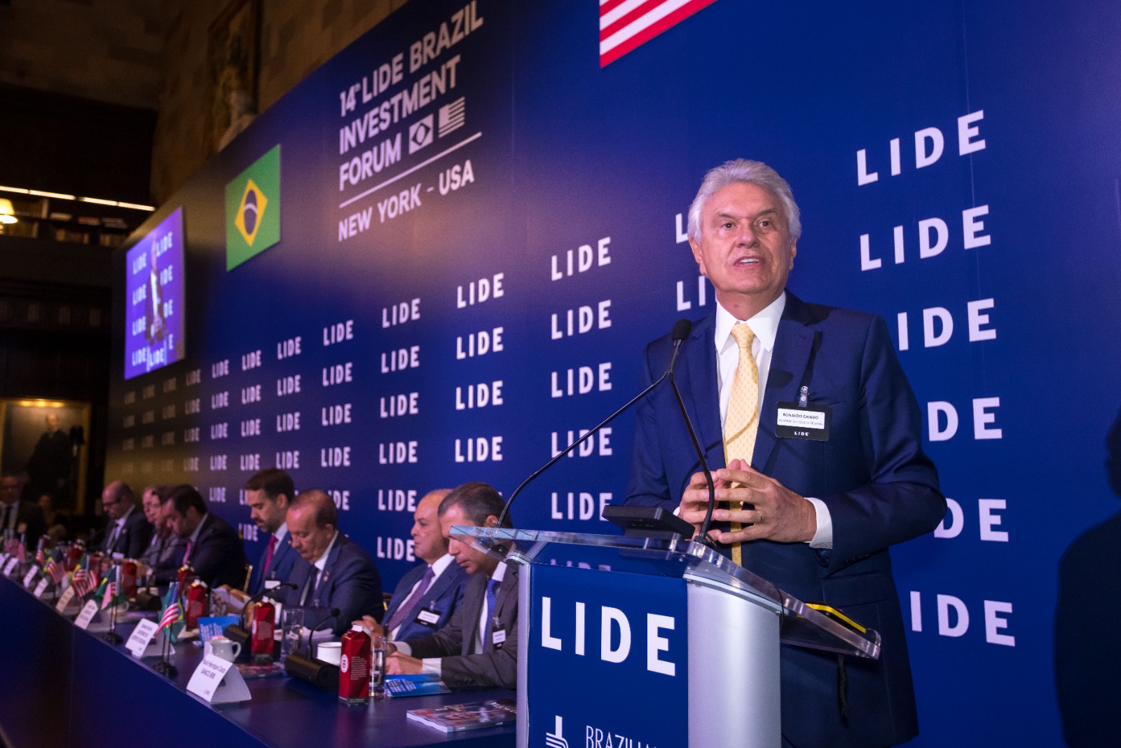 Caiado defende “presidencialismo forte” em evento nos EUA
