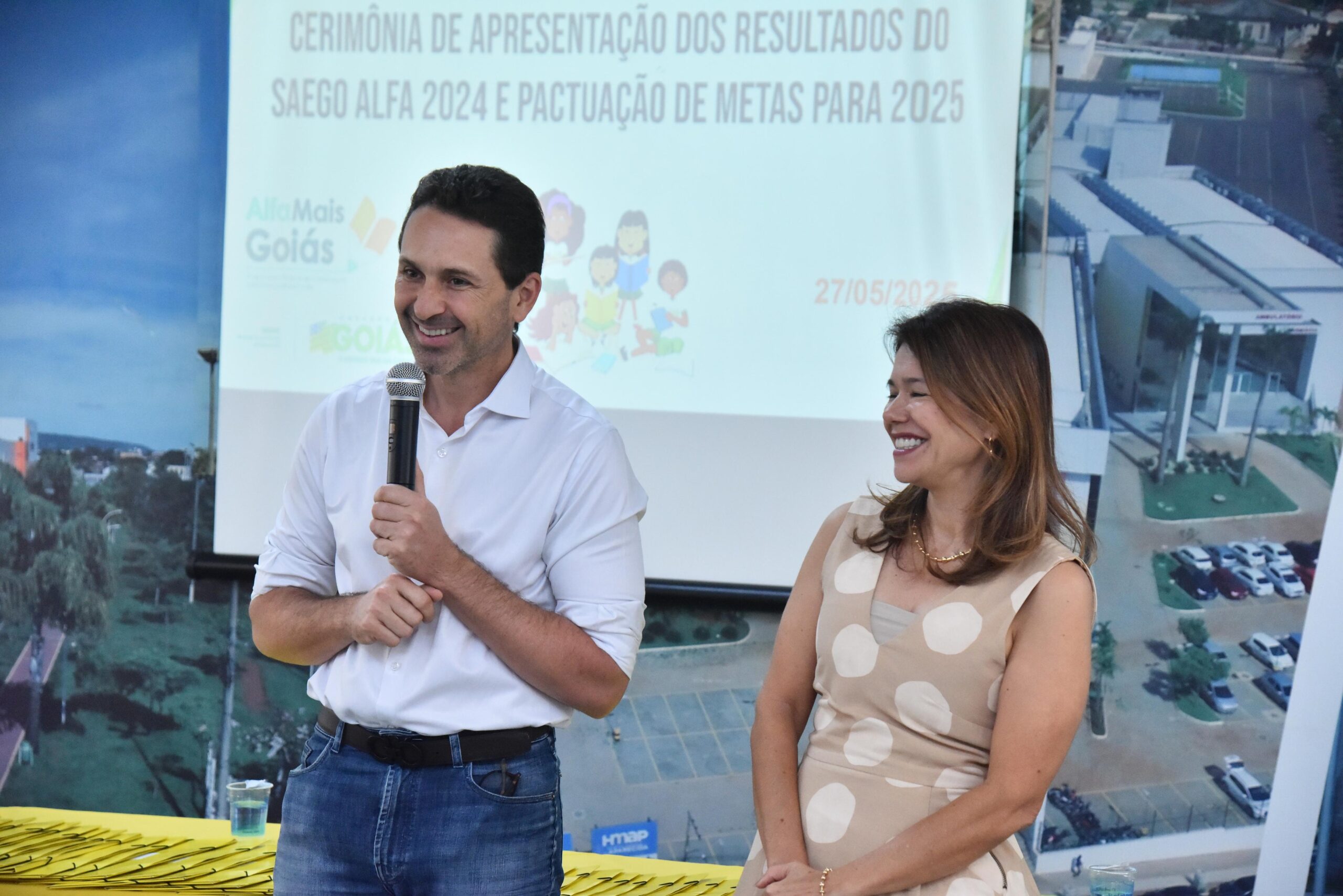 Aparecida pactua novas metas do AlfaMais para 2025