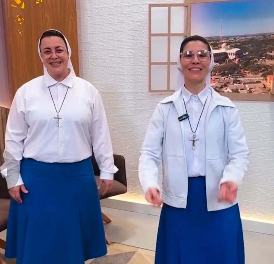 Irmãs Marisa e Marizele gravam vídeo para a OVG