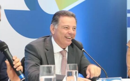 MARCONI DIZ QUE JEREISSATI ARTICULA RETORNO DE CIRO AO PSDB E MINIMIZA CRÍTICAS A FHC