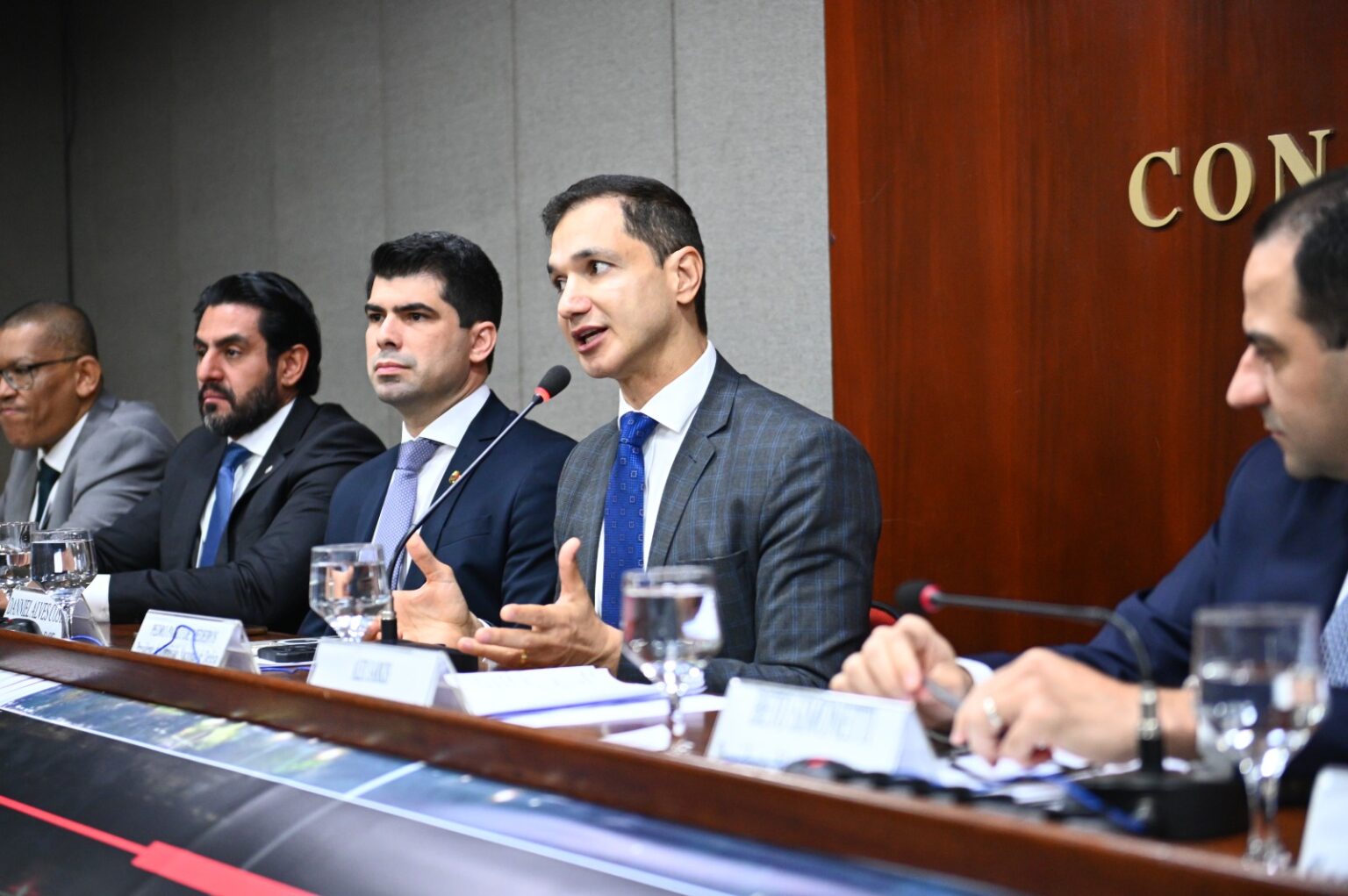 “Não permitiremos a criminalização de qualquer advogado por atuar com firmeza”, afirma Pedro Paulo em Encontro Nacional de Prerrogativas