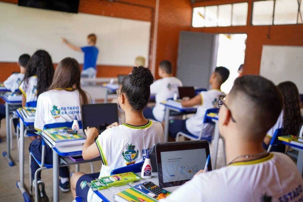 Salas mais interativas: o reflexo da lei que limita o uso de celulares