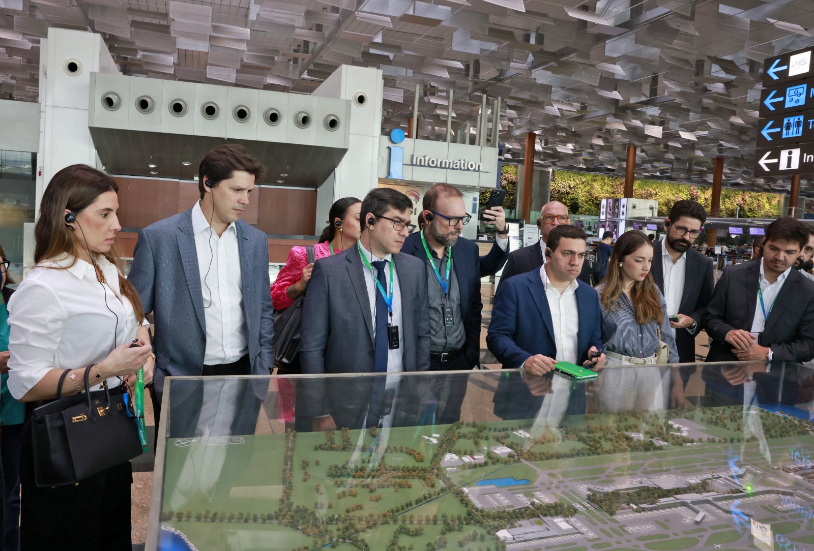 Daniel Vilela articula soluções urbanas e econômicas a partir de experiências de Singapura