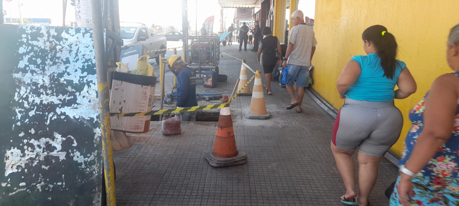 Começam as obras de implantação de totens na Região da 44