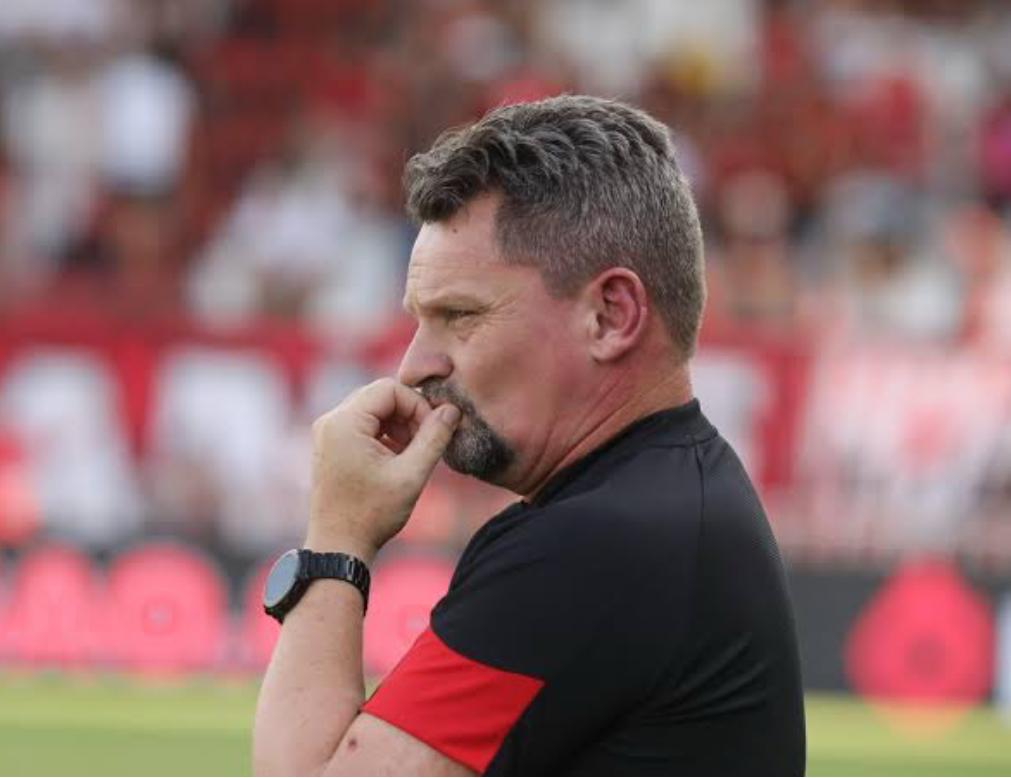Goianos voltam a campo depois de uma semana de treinamentos