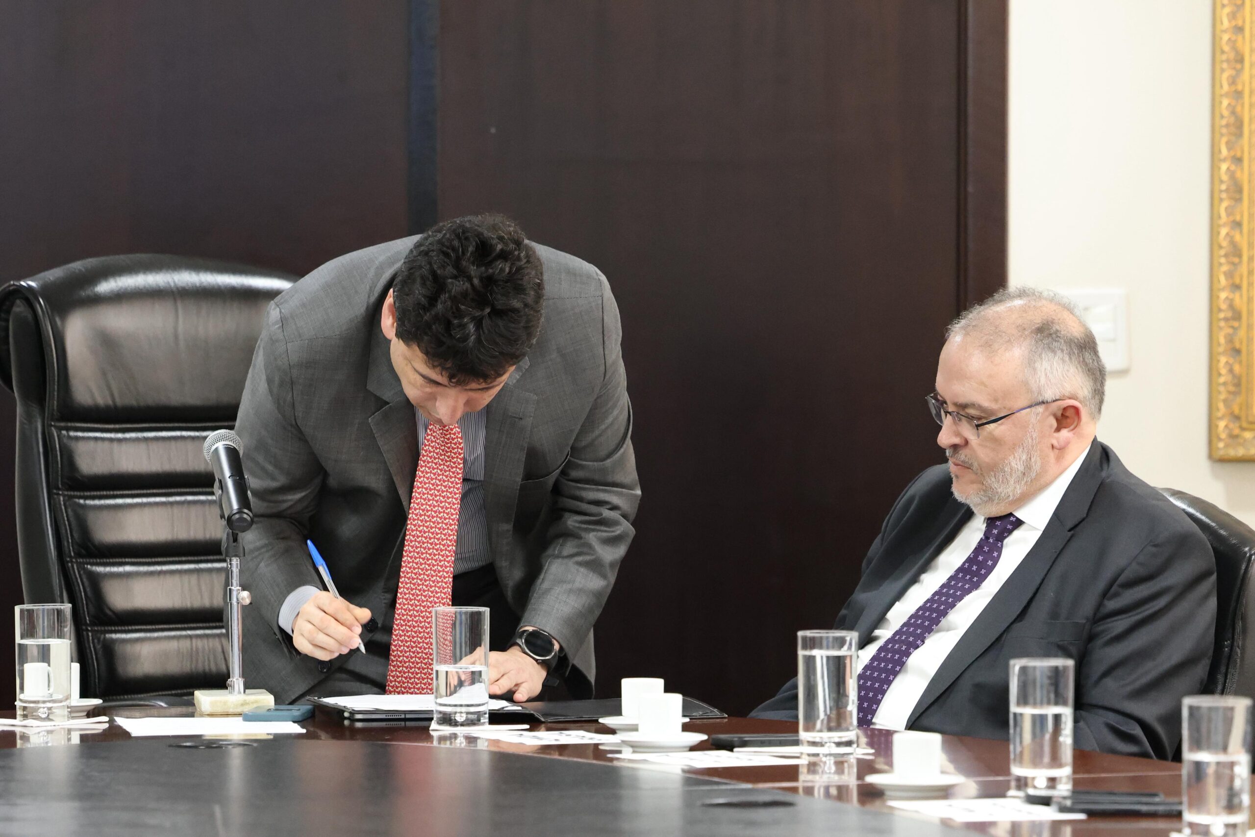 Governo de Goiás e Consórcio Sonda formalizam contrato do Programa Goiás de Fibra