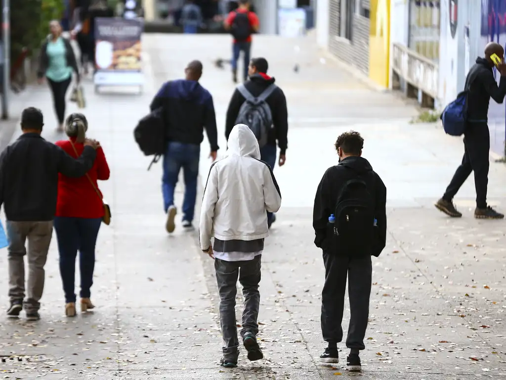 Frente fria provoca nova queda nas temperaturas em Goiás