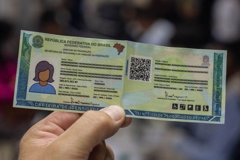 A primeira via é gratuita e emitida em todos os estados. Documento é importante para o governo brasileiro reduzir fraudes, melhorar cadastros administrativos e ofertar melhores serviços - Foto: Divulgação