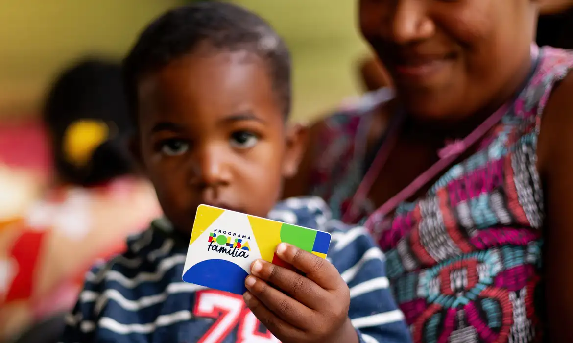 Bolsa Família paga parcela de julho nesta segunda (28) p Lyon Santos/ MDS