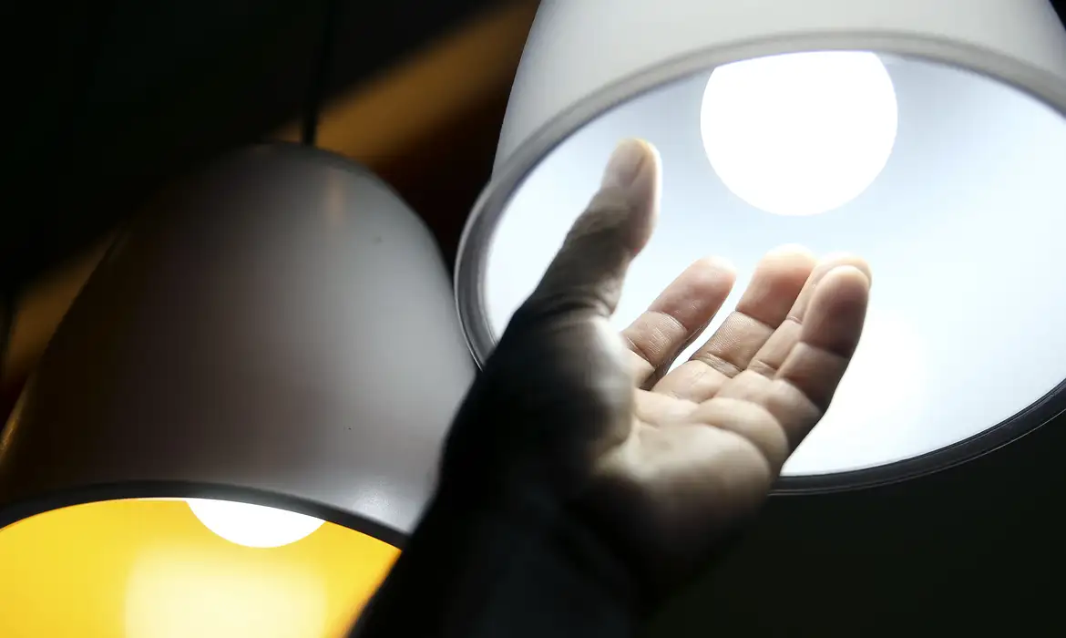 Aumento demanda de energia elétrica