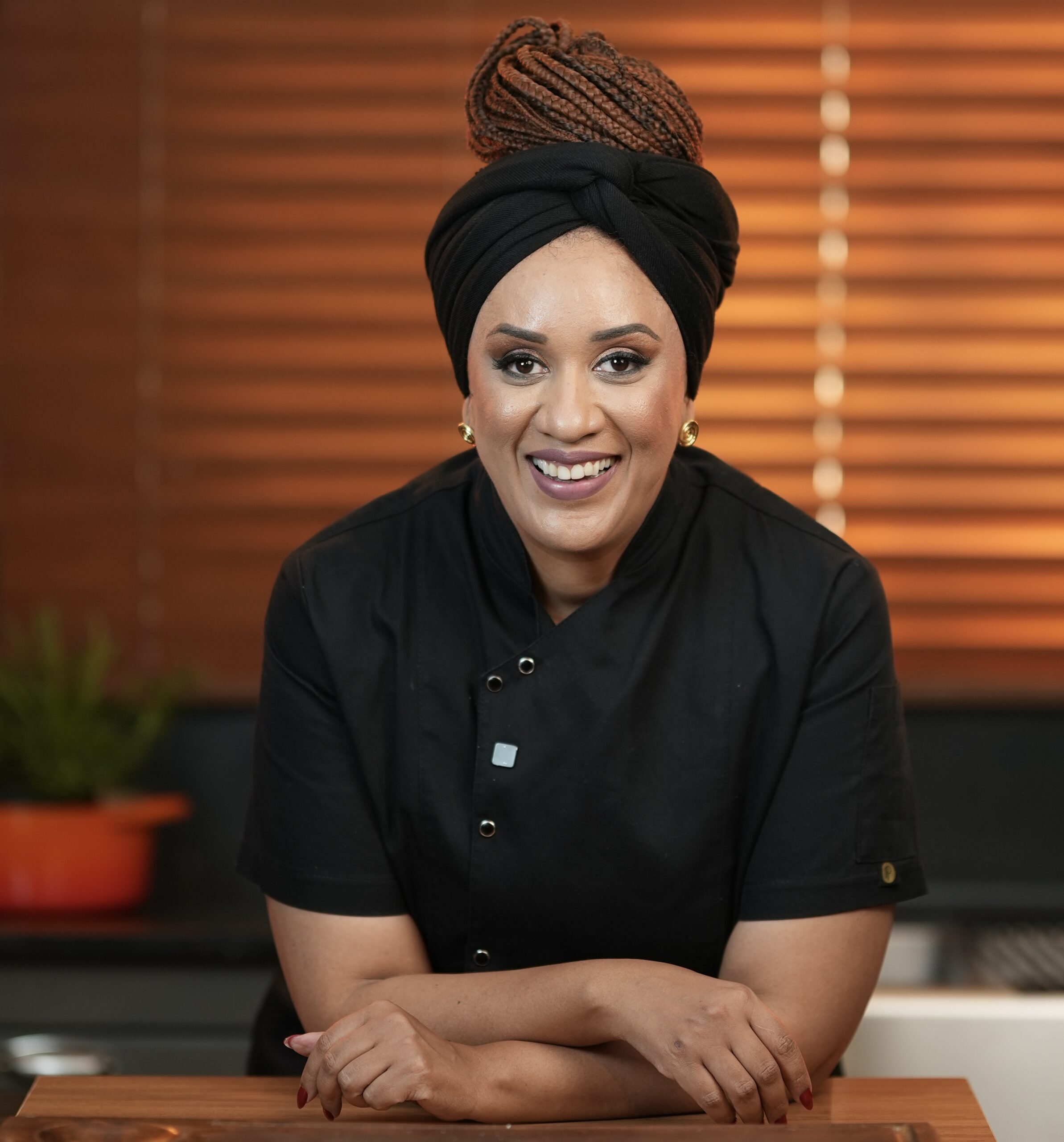 Chef goiana Elaine Moura conquista o Brasil no “Mais Você” com a força da mulher negra