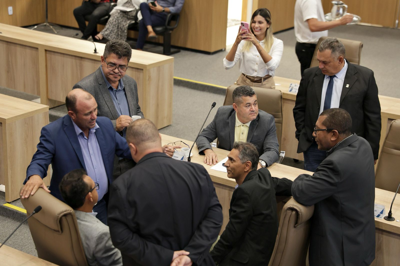 Aprovado PL que autoriza uso de imóveis públicos para habitação