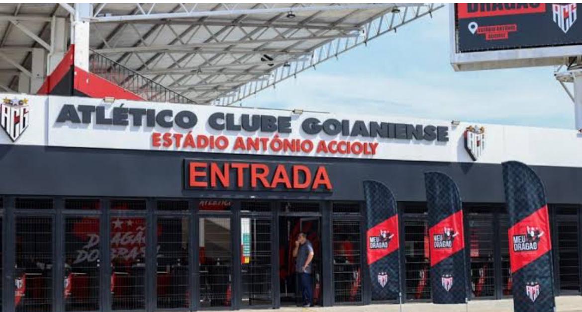 Adson Batista campo do Atlético