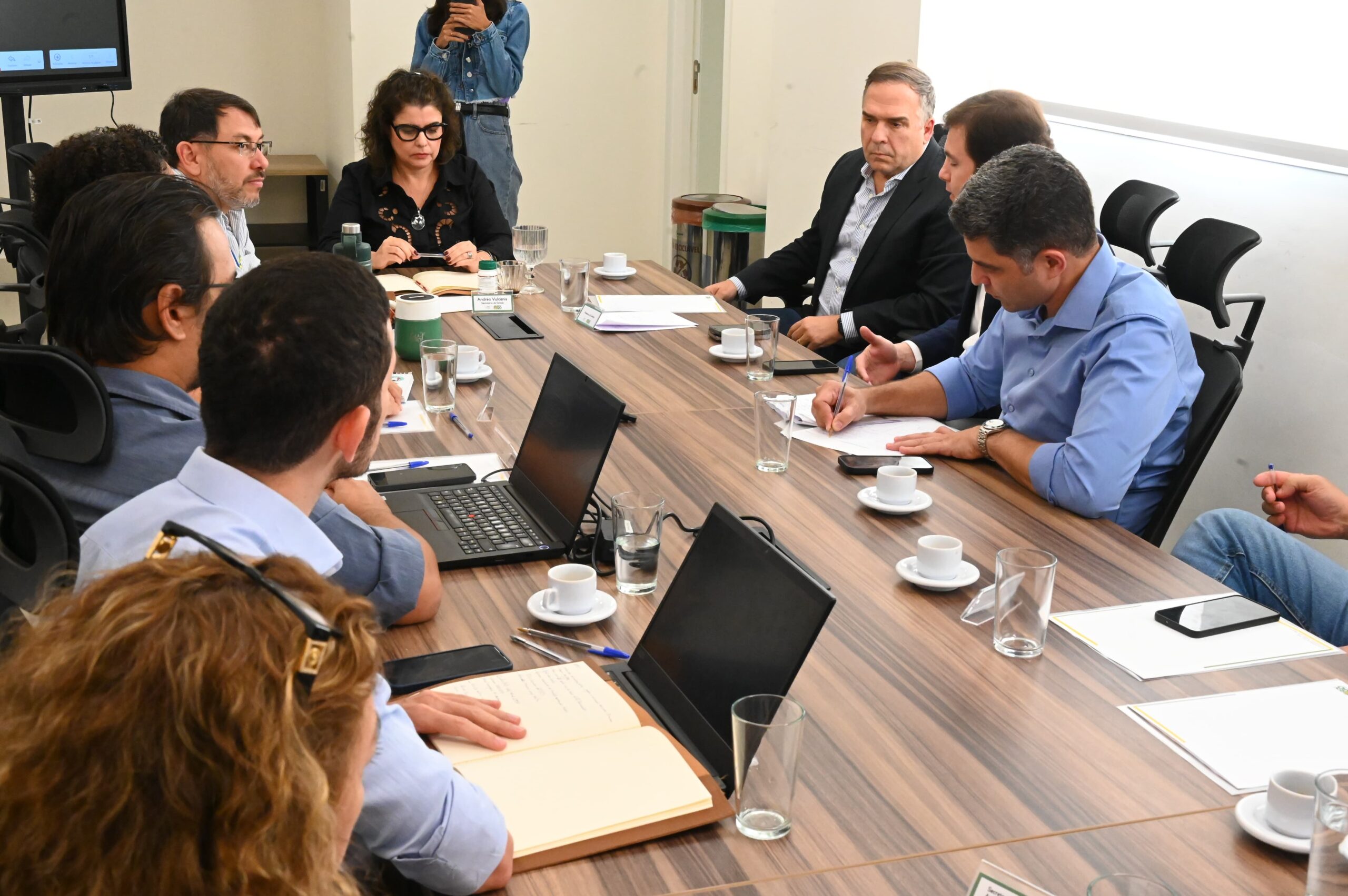 Reunião prefeitura e Semad para discutir futuro do lixão de Goiânia Fotos: Alex Malheiros