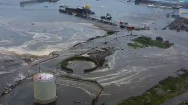tsunamis