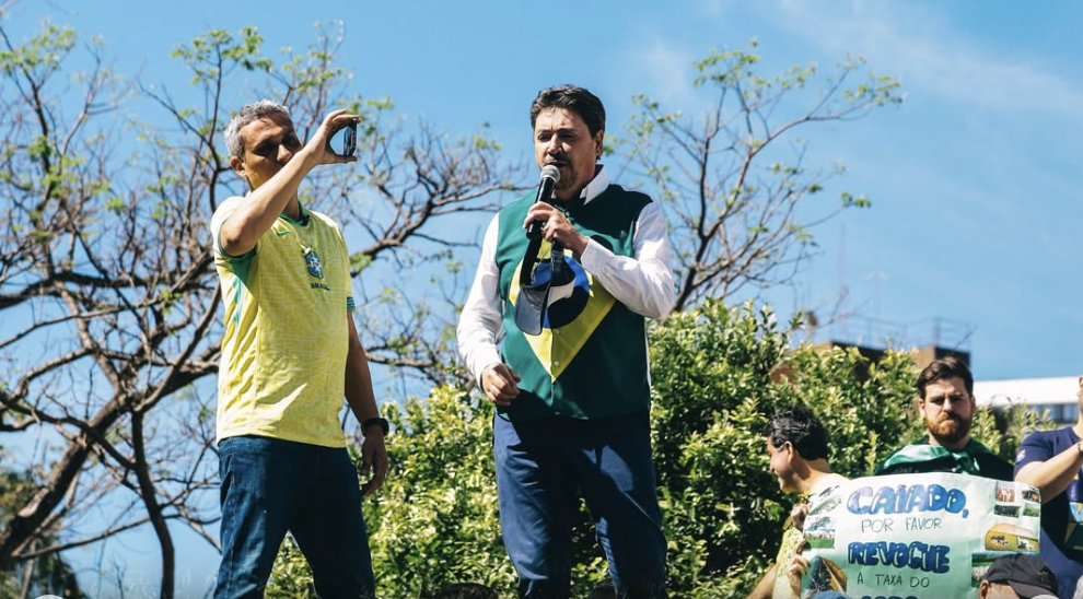 Wilder Morais em ato bolsonarista, em 3 de agiosto de 2025, quando o senador pediu impeachment de Moraes e disse que vai para enfrentamento (Foto: Reprodução / Instagram)