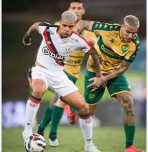 Atlético consegue empate no fim do jogo Foto: @gilgomesfoto