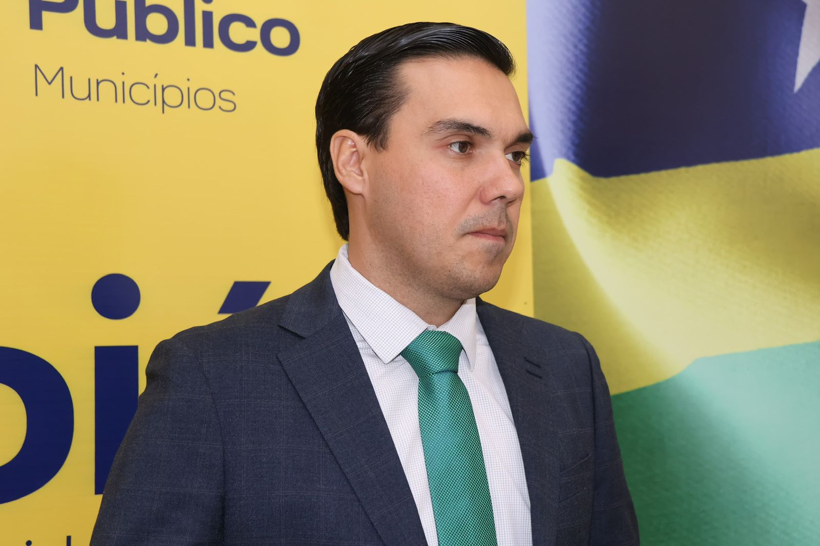 José Délio Jr. alerta que 30% dos municípios goianos podem fechar 2025 no vermelho