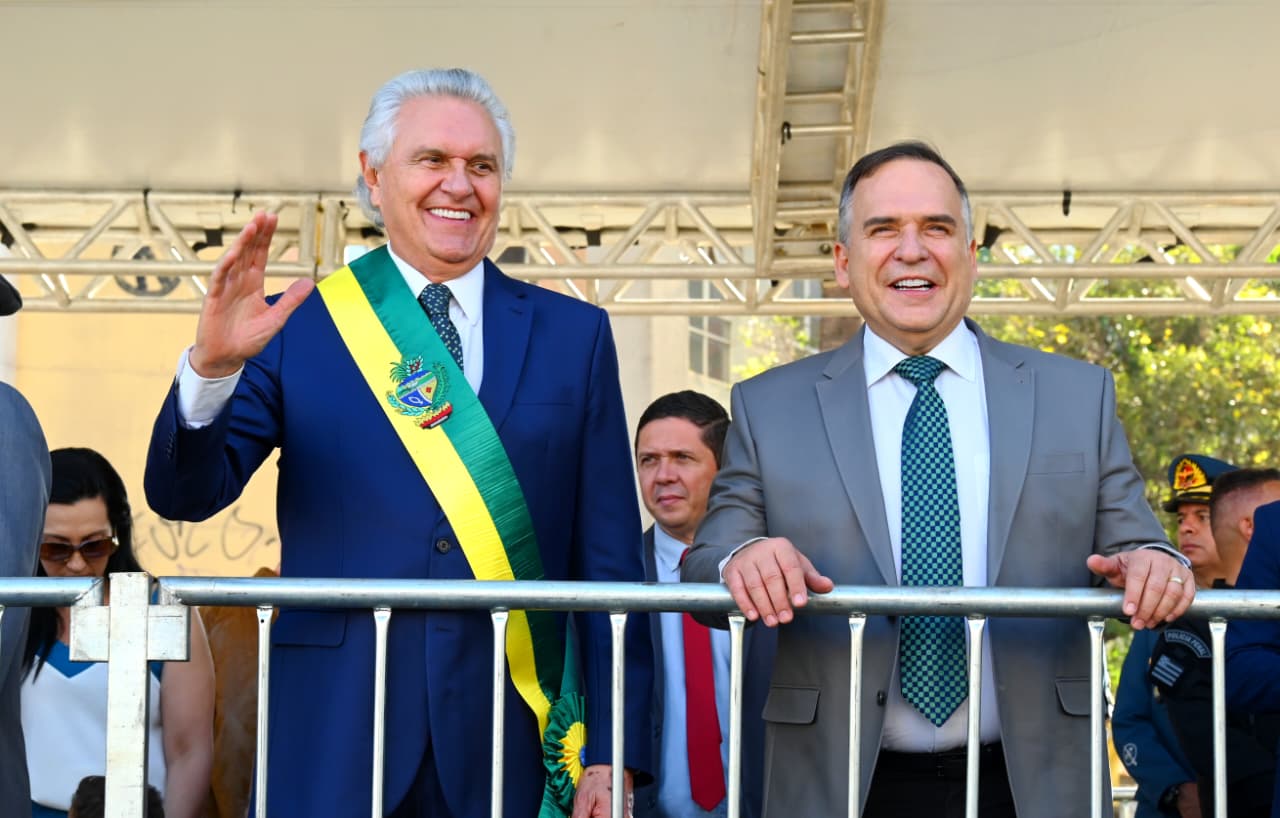 Mabel e Caiado participam de desfile cívico-militar em comemoração aos 203 anos da Independência