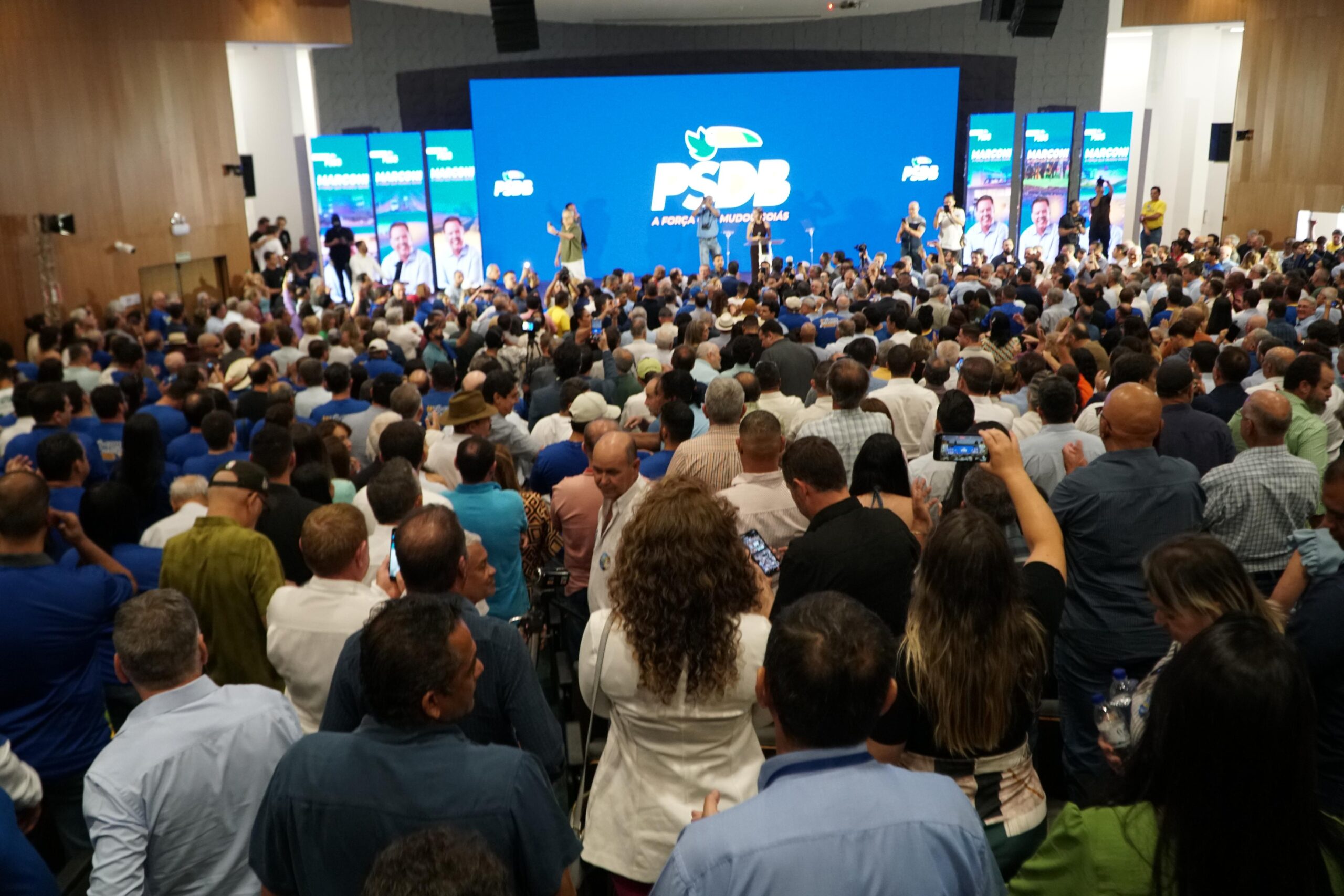 Marconi Perillo diz que será candidato em 2026, em evento de 30 anos de filiação ao PSDB
