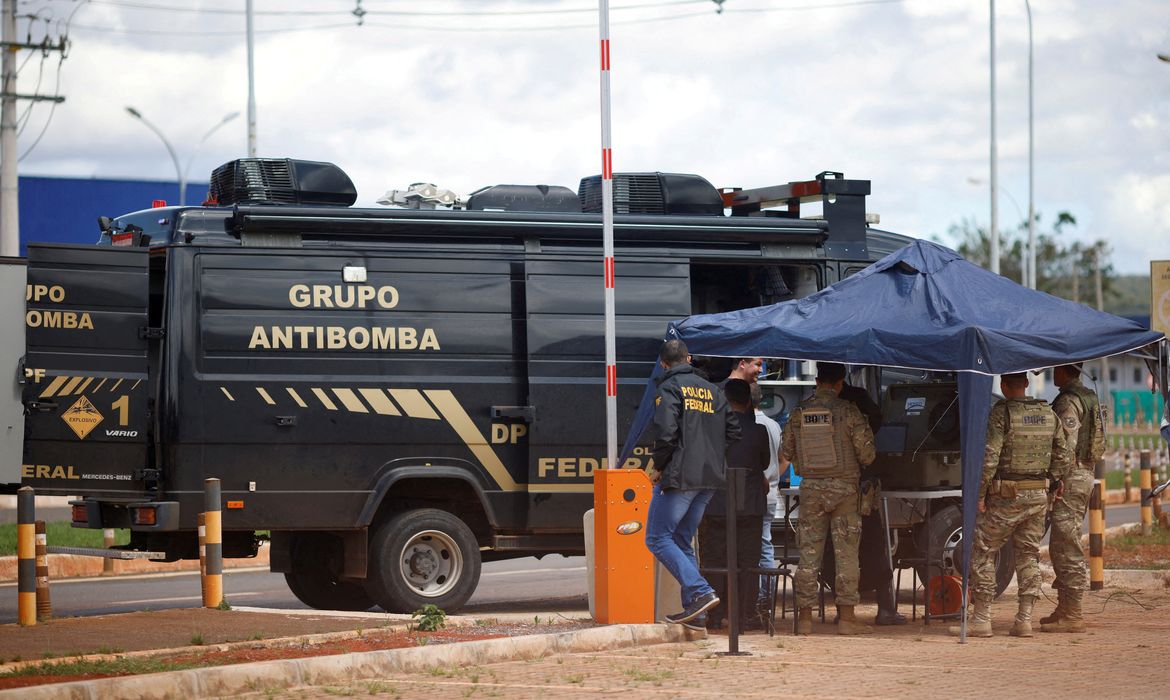 bomba aeroporto Brasília