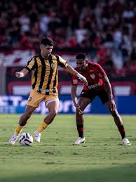 Atlético domina o Amazonas - @oficialamfc