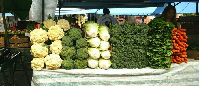 Inflação de alimentos no Brasil registra 5º mês seguido de deflação, com queda de 0,02% em outubro