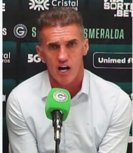 Mancini sem ambiente para continuar