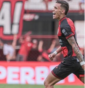 Yuri comemora primeiro gol como titular do Atlético