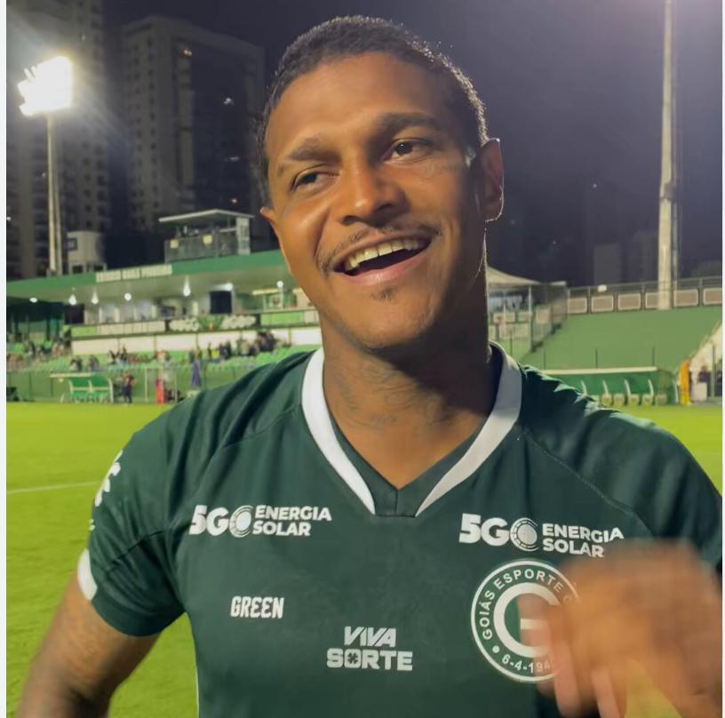 Rodrigo Andrade não joga mais com a camisa do Goiás