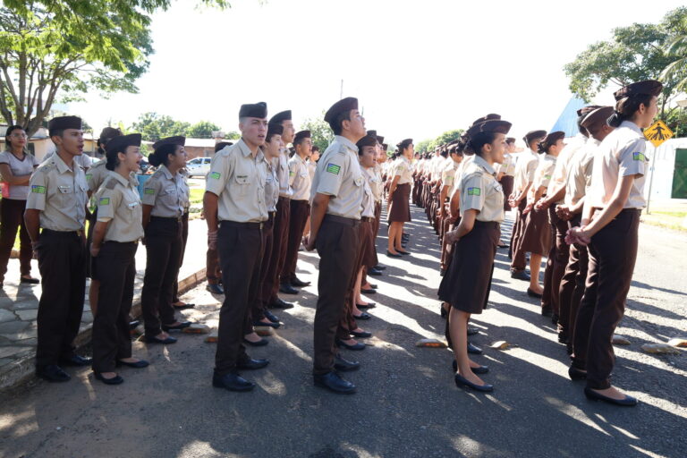 cívico-militar