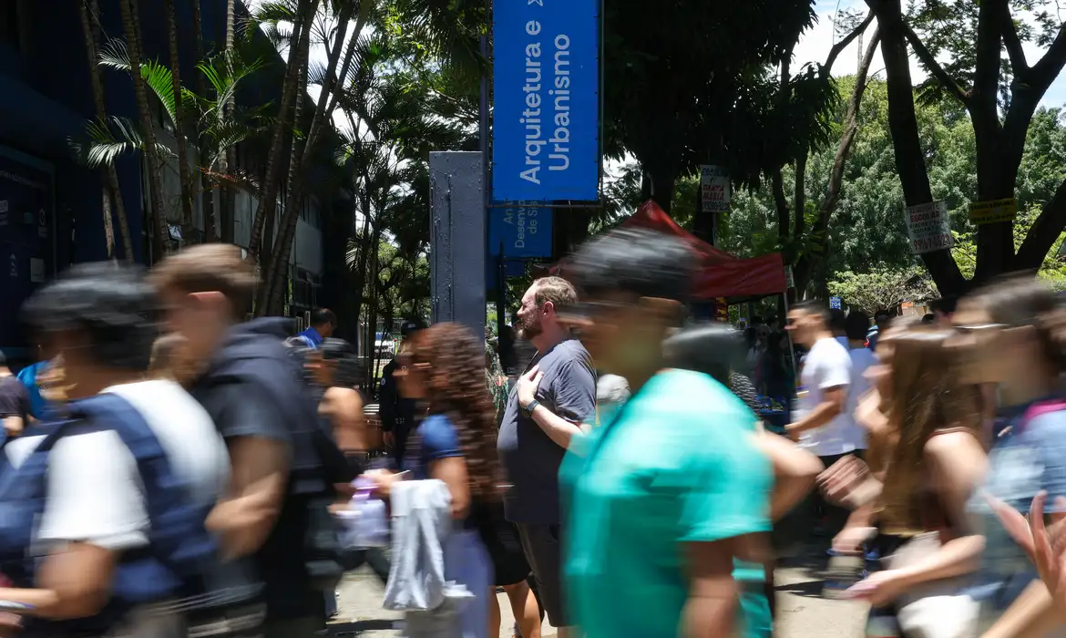 Enem abstenção