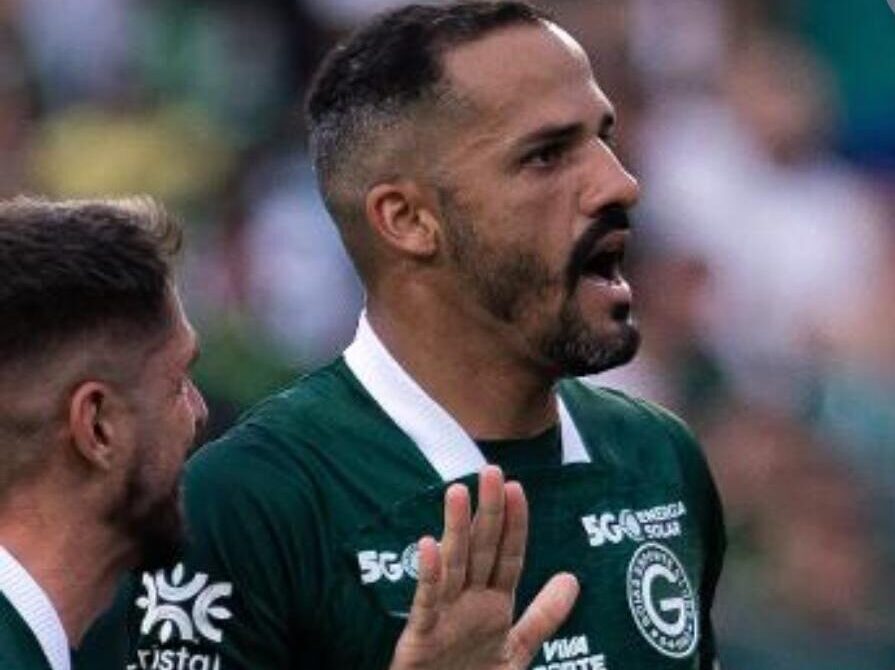 Anselmo Ramon, autor do gol da vitória do Goiás