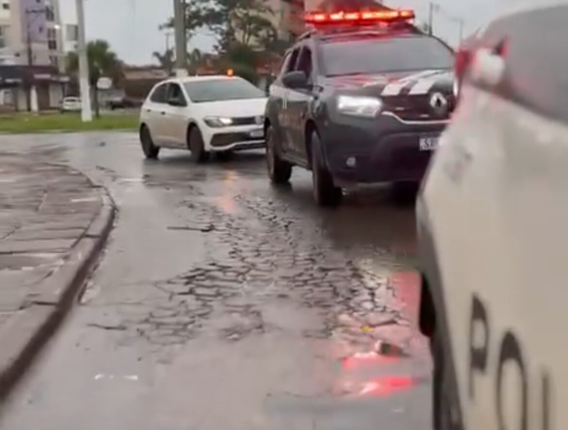 Polícia
