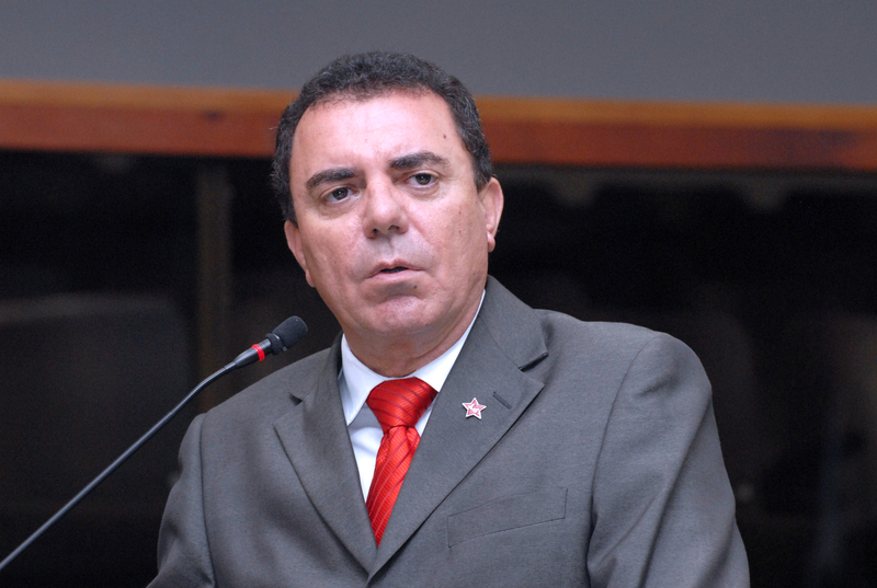 nome Luis Cesar Bueno