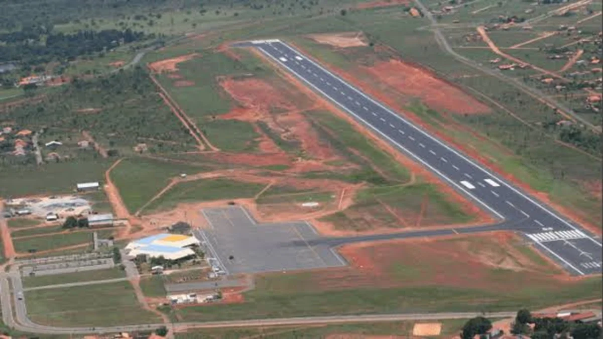 Apesar de investimentos, Aeroporto de Cargas segue em aspecto de abandono