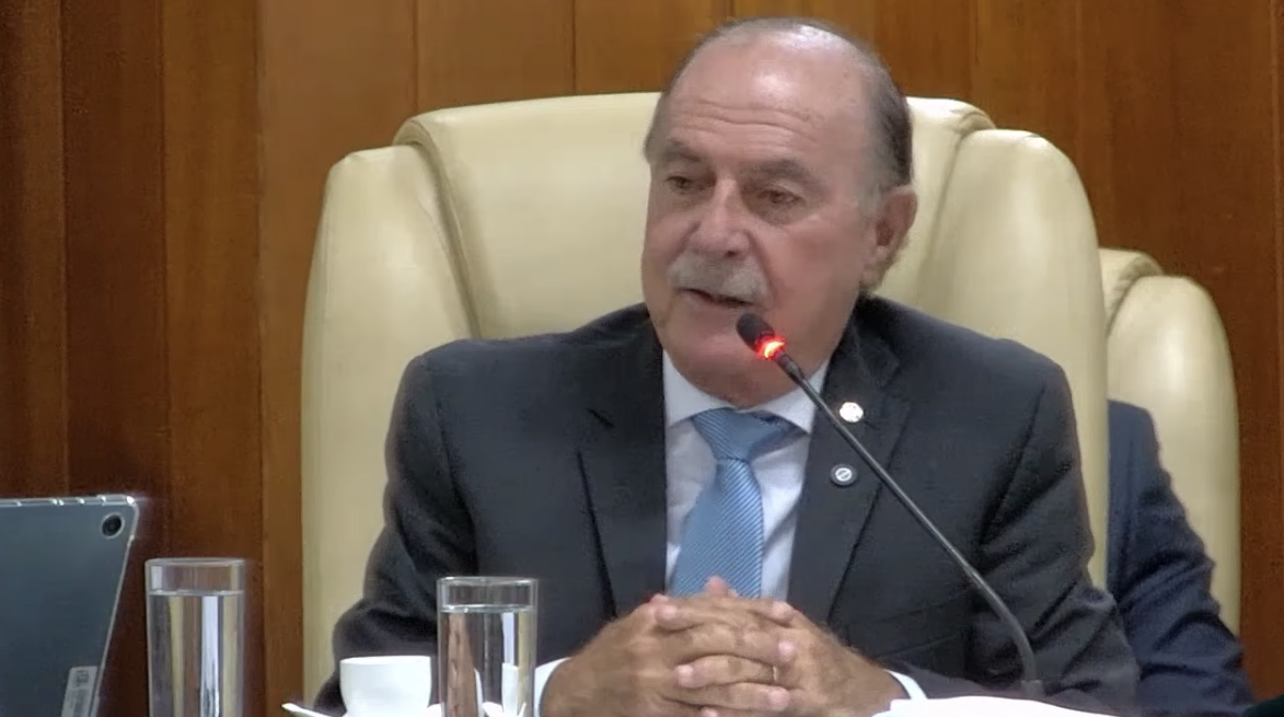 Zacharias Calil visita Câmara Municipal em movimento político da pré-candidatura ao Senado
